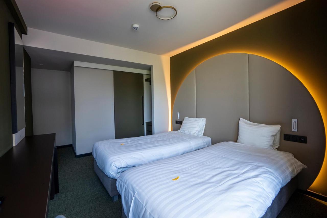 Green Hotel غينك المظهر الخارجي الصورة